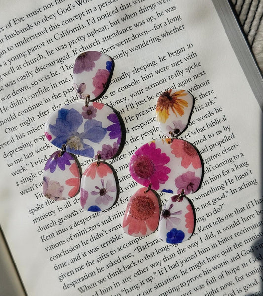 Pressed flower organic dangle