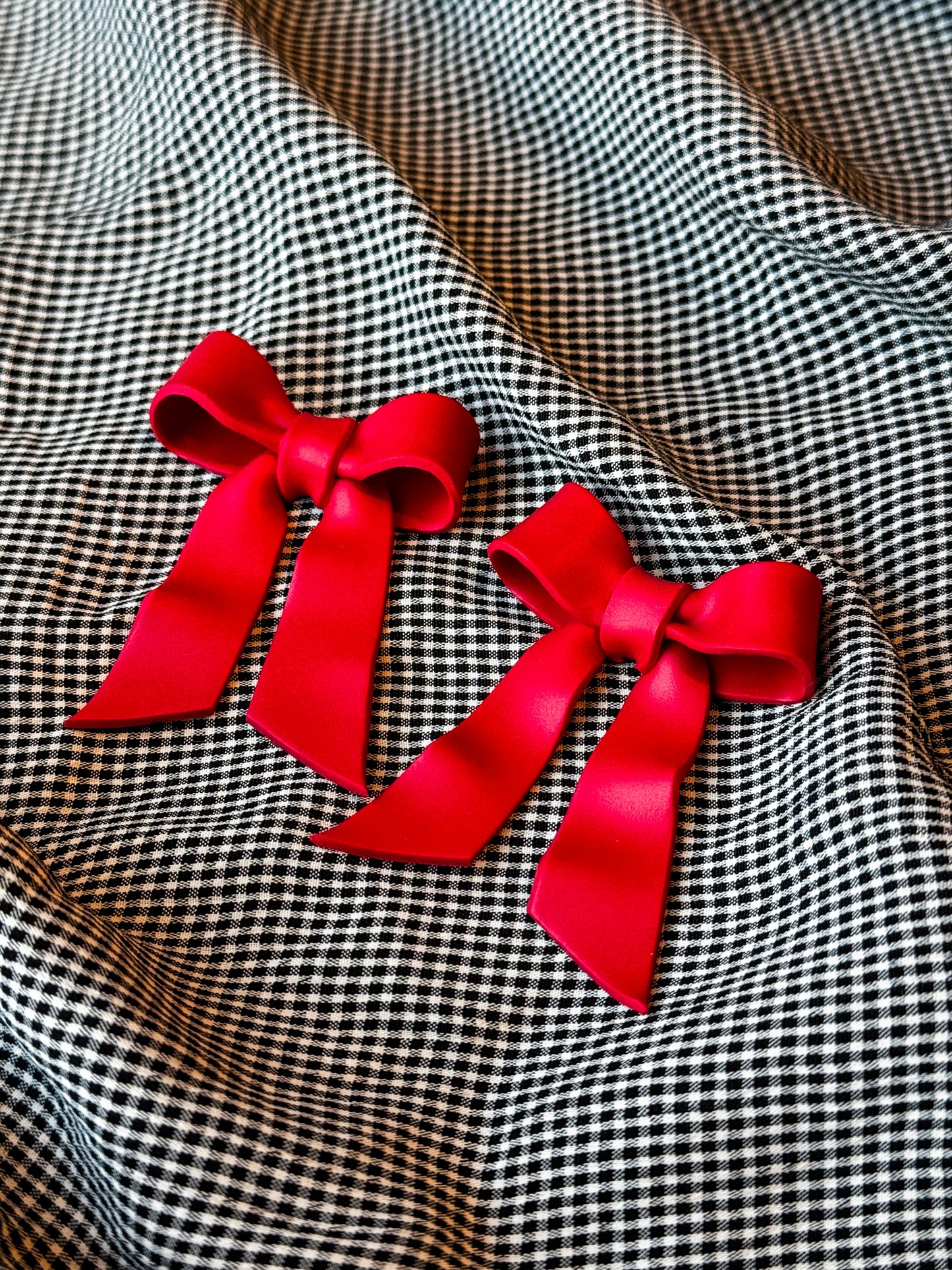 Holiday ribbon